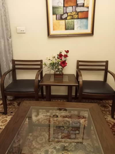 2chair 1table interwood used good condition