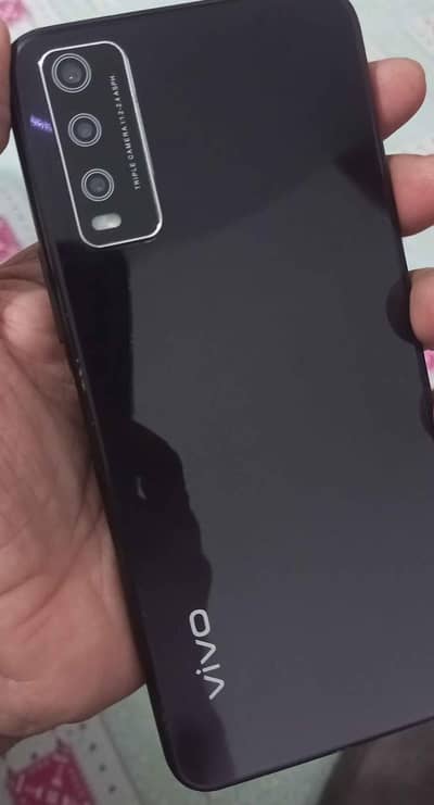 Vivo y20 n Techno 12 Air