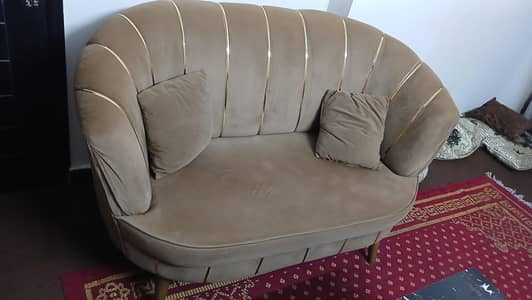 SOFA AND SOFA CUMBED