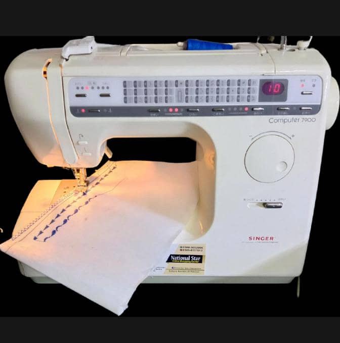 Singer sewing machine 2