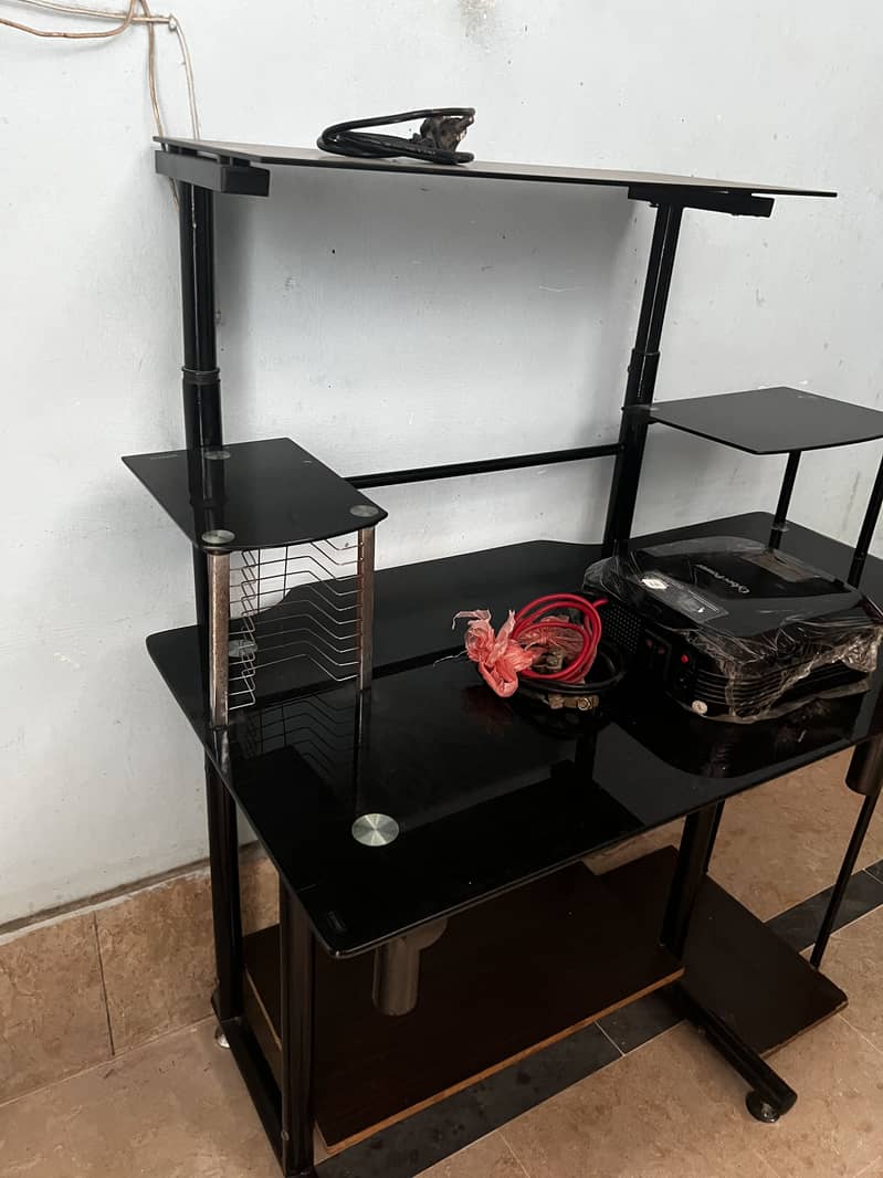 Computer desk 3