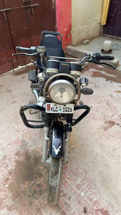 GS 150 SE 2018 EVERYTHING WORKING urgently selling