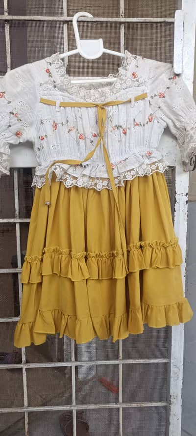 5 years baby girl frock for sale on reasonable price