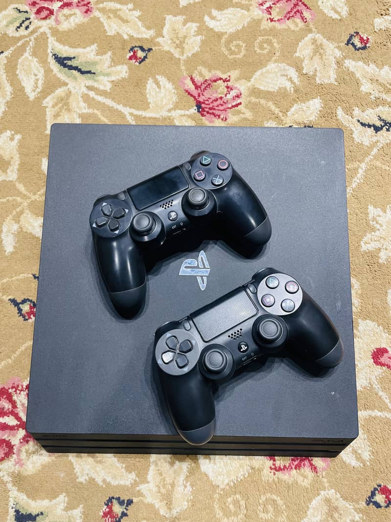 PS 4 PRO 0