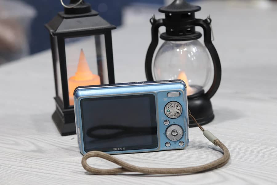 Sony DSC=W220 1