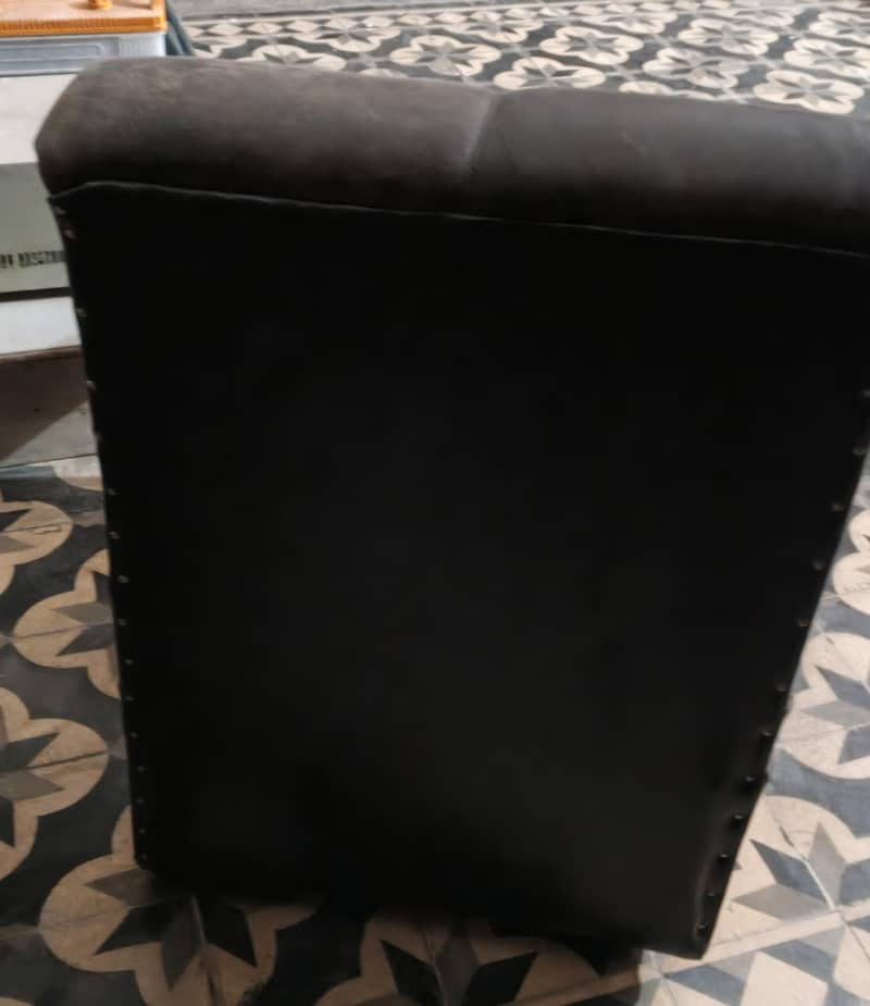 leather single sofa 2