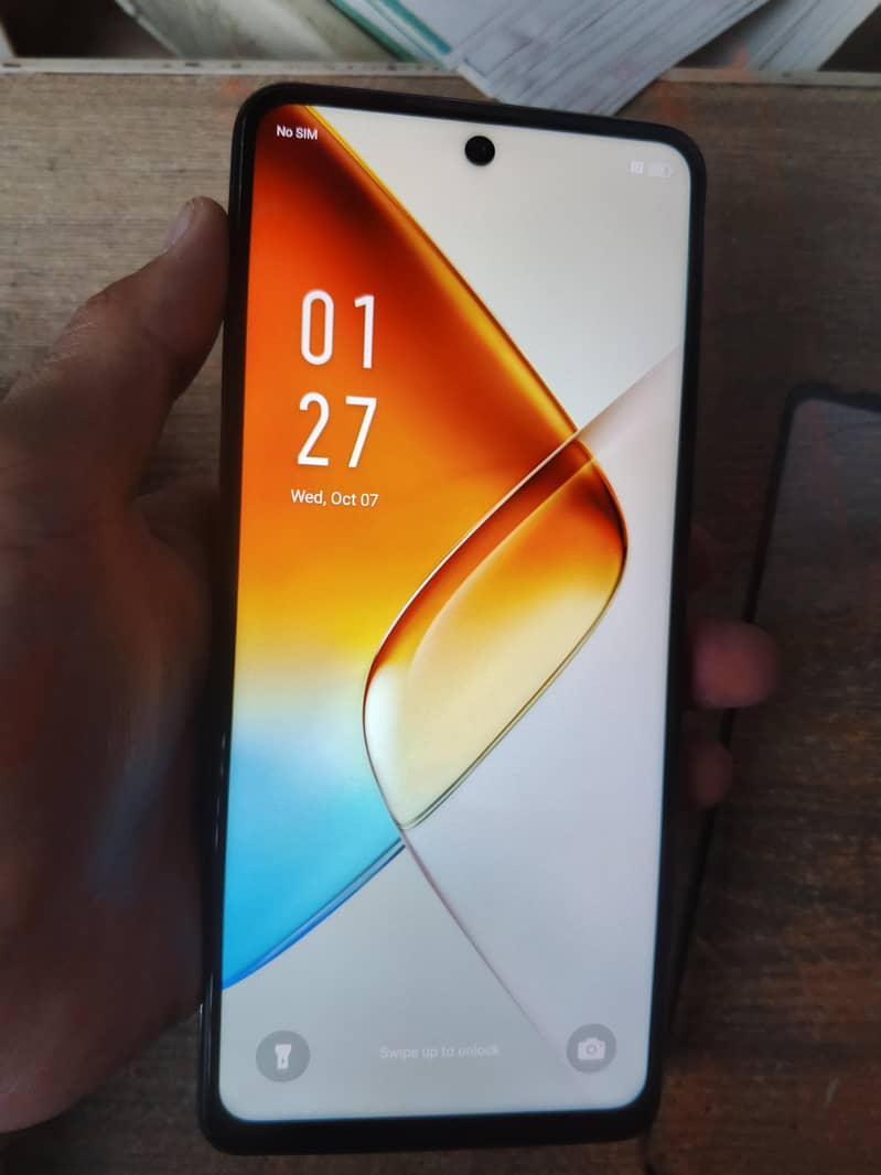 Infinix note 30.8/256 1