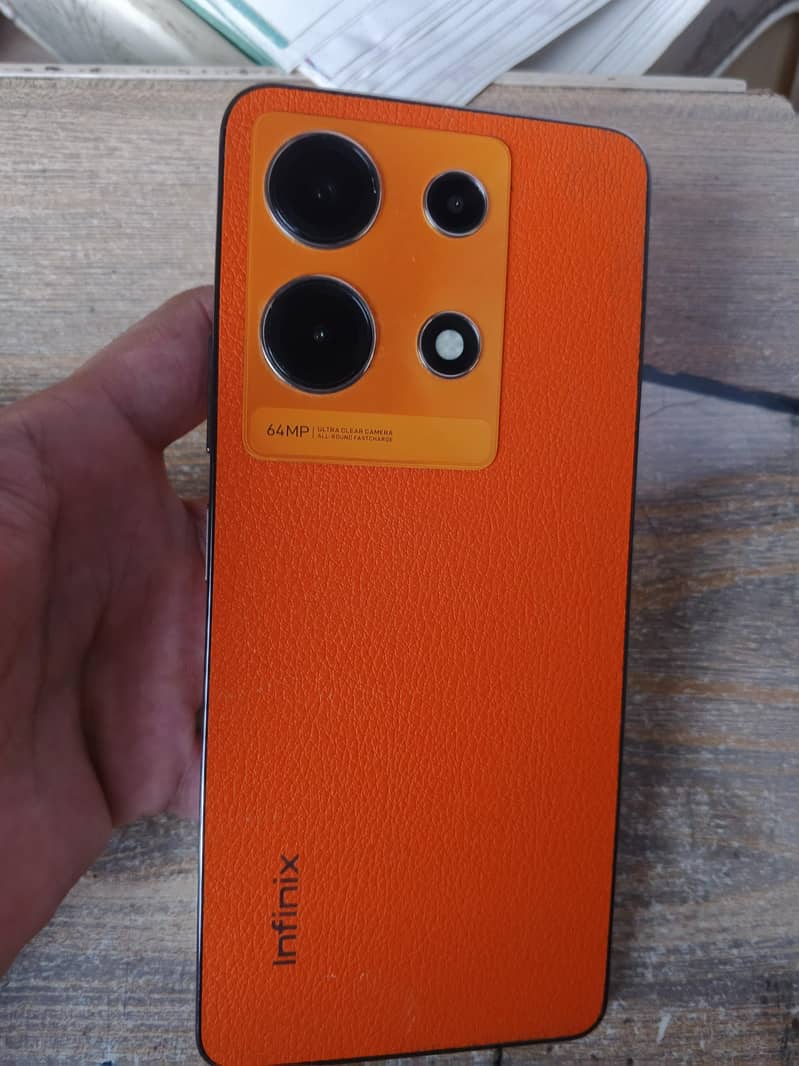 Infinix note 30.8/256 2