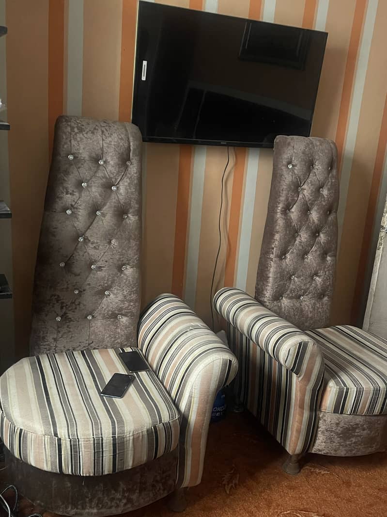 Coffee chairs 1