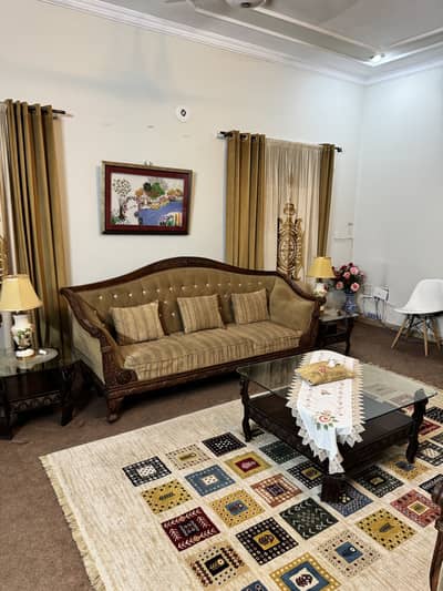5 Seater sofa set (3+2) and Center Table set for sale