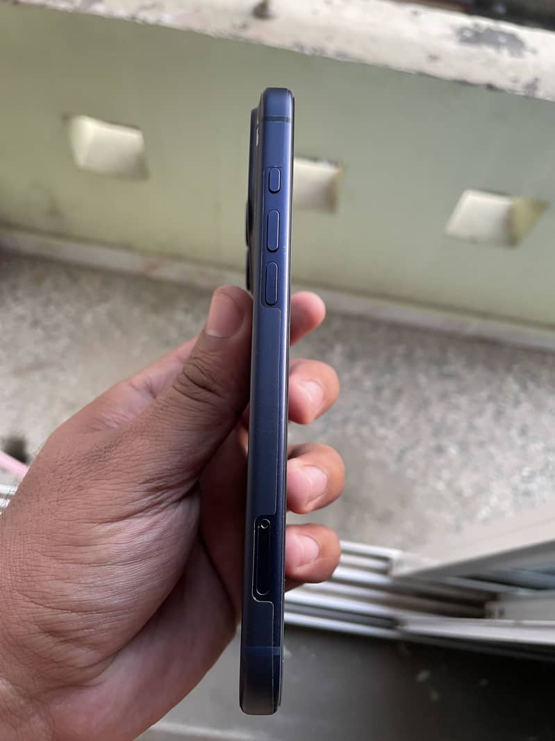 Apple iPhone 17 Pro Max 8