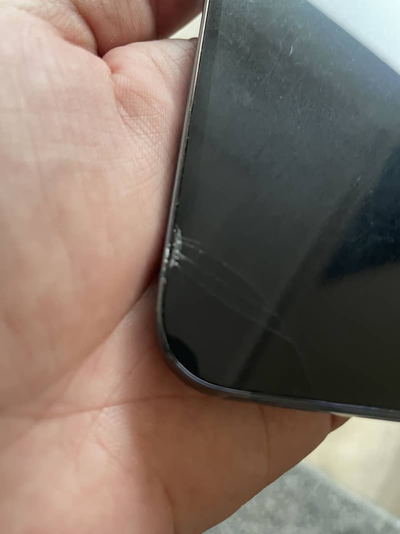 Apple iPhone 13 Pro 6