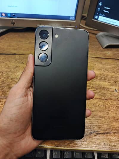 Samsung s22