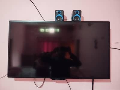Samsung 40 Inch LED TV - Excellent Condition