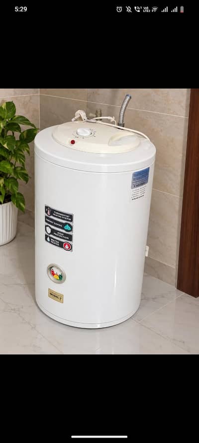 i-zone electric geyser water heater used good working condition