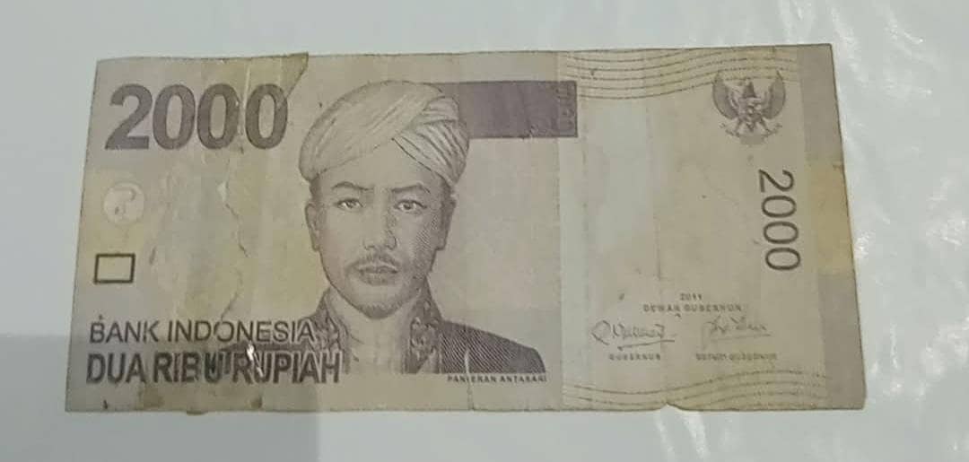 World Different Currency Notes. . . . 5