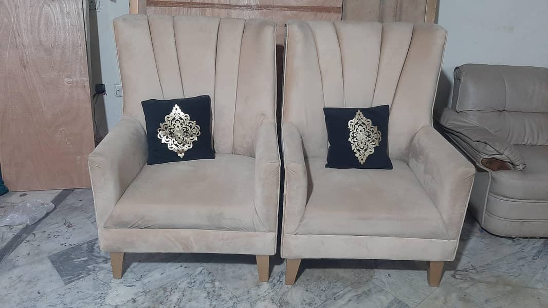 sofa chairs 0