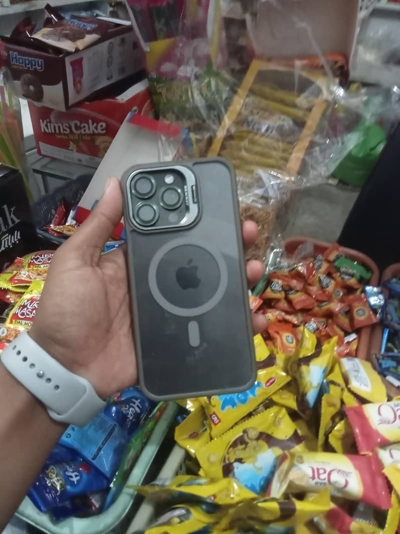 Apple iPhone 15 Pro Max 1