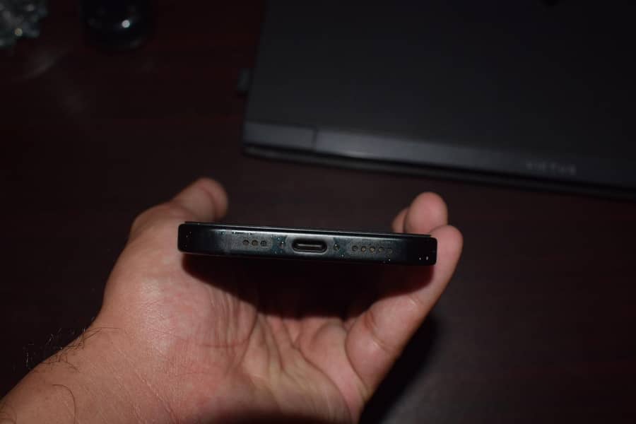 Apple iPhone 15 2