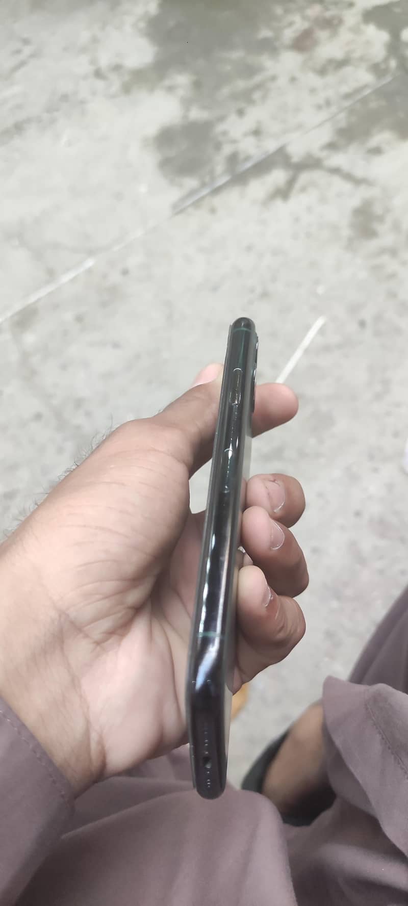 Apple iPhone 11 Pro 1