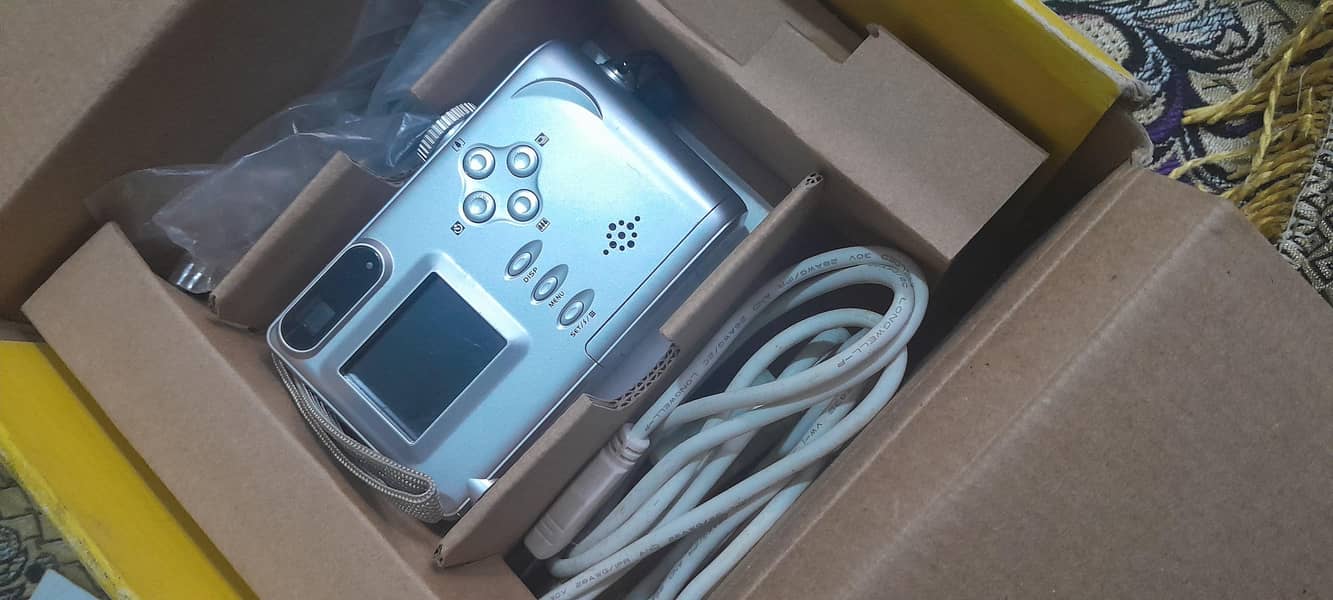 camera 5