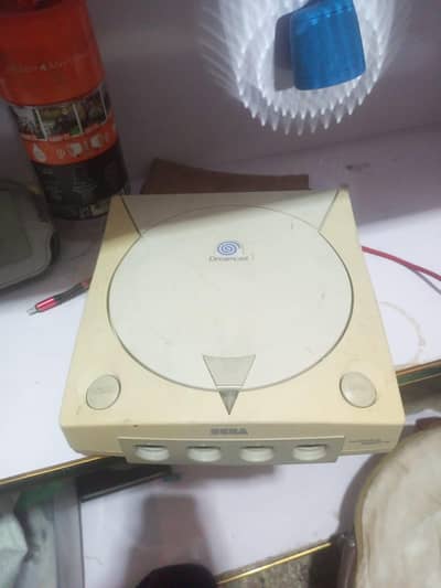 Sega Dreamcast Console + 1 Game CD
