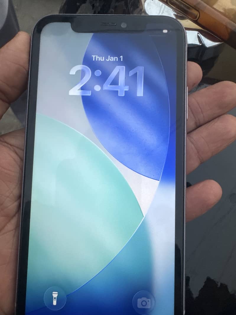 Apple iPhone 11 1