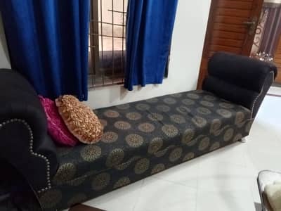 Dewan sofa for Sale