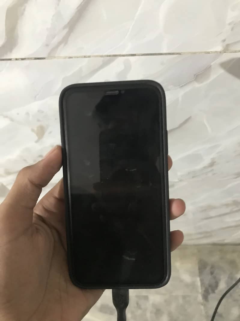 Apple iPhone X 5