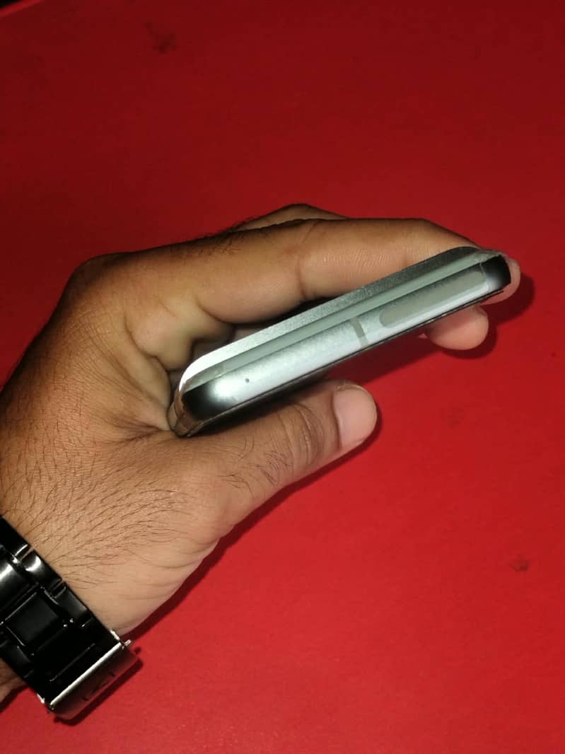Pixel 8 3