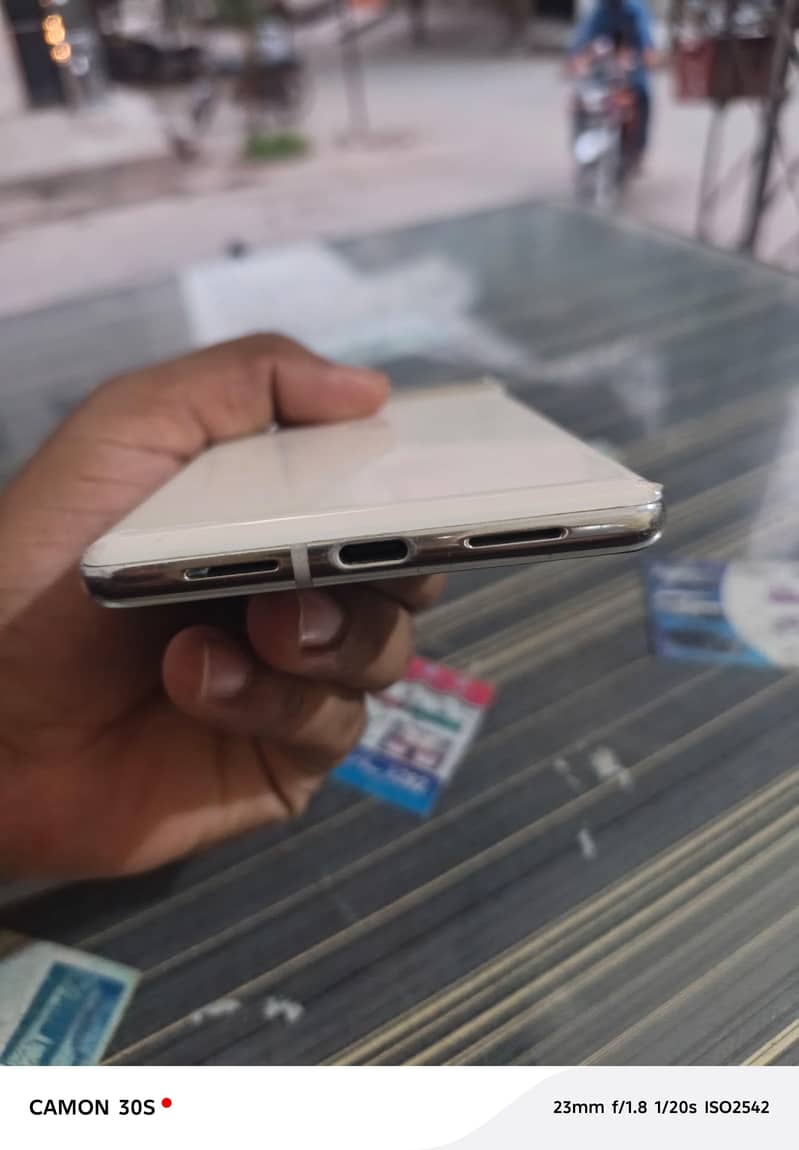 Google Pixel 6 Pro 2