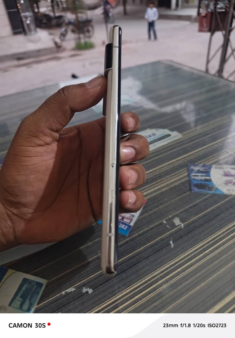 Google Pixel 6 Pro 6