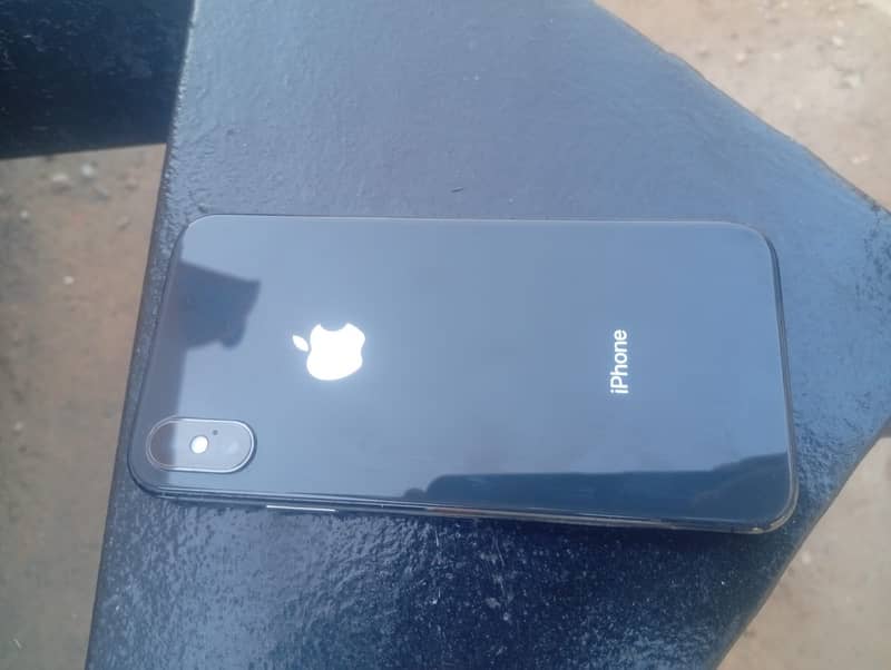 Apple iPhone X 1