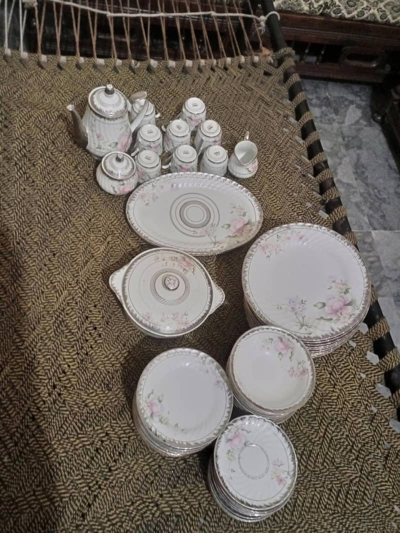 cheeni dinner set 0