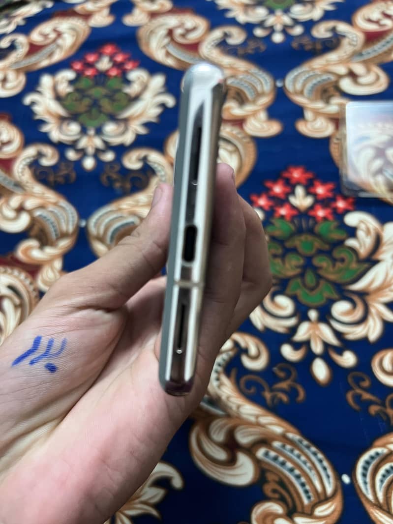 Google Pixel 7 Pro 4