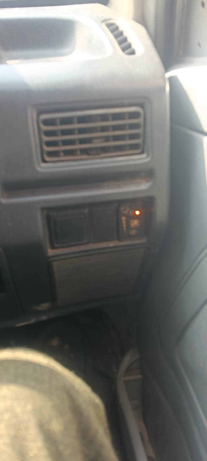 KIA Classic 2005 9