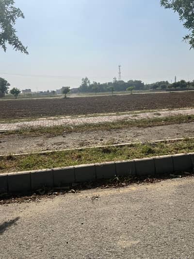 20 MARLA MOST BEAUTIFUL PRIME LOCATION RESIDENTIAL PLOT FOR SALE IN NFC PHASE 2