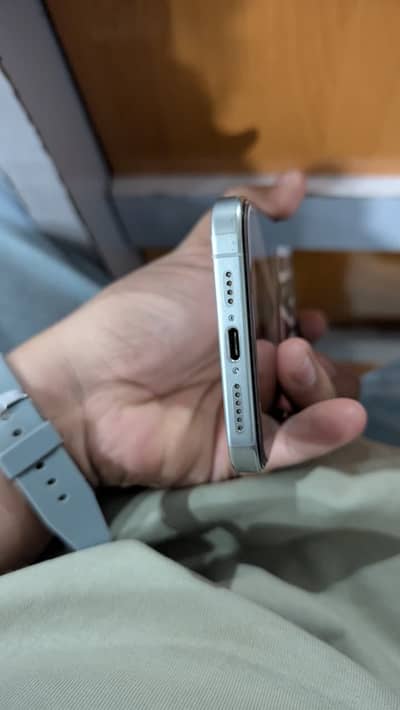 Apple iPhone 15 Pro Max