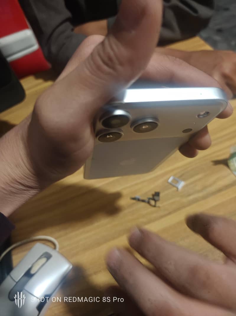 Apple iPhone 17 Pro 5