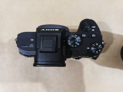 Sony A73 lens 35mm dgn1.4