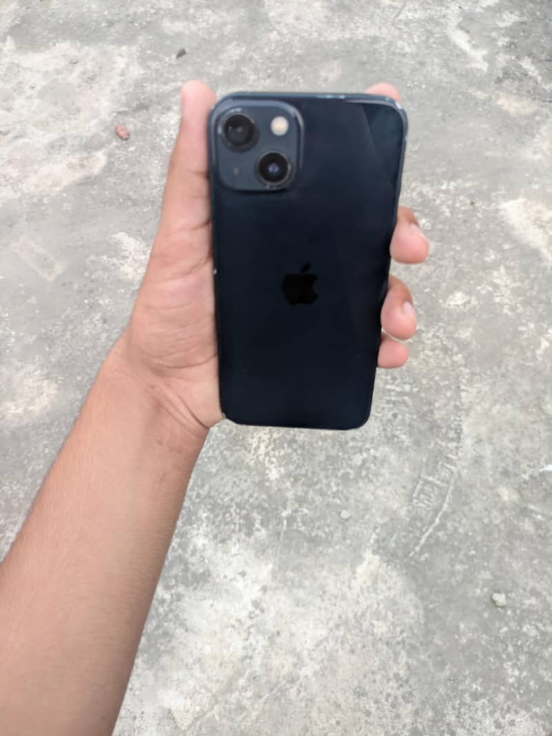 Apple iPhone 13 3