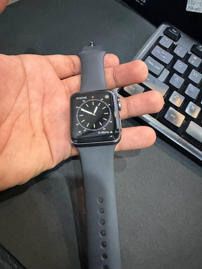 Apple Watch Series 3 42mm 8GB | Smartwatch | 82% Battery |Genuine10\10