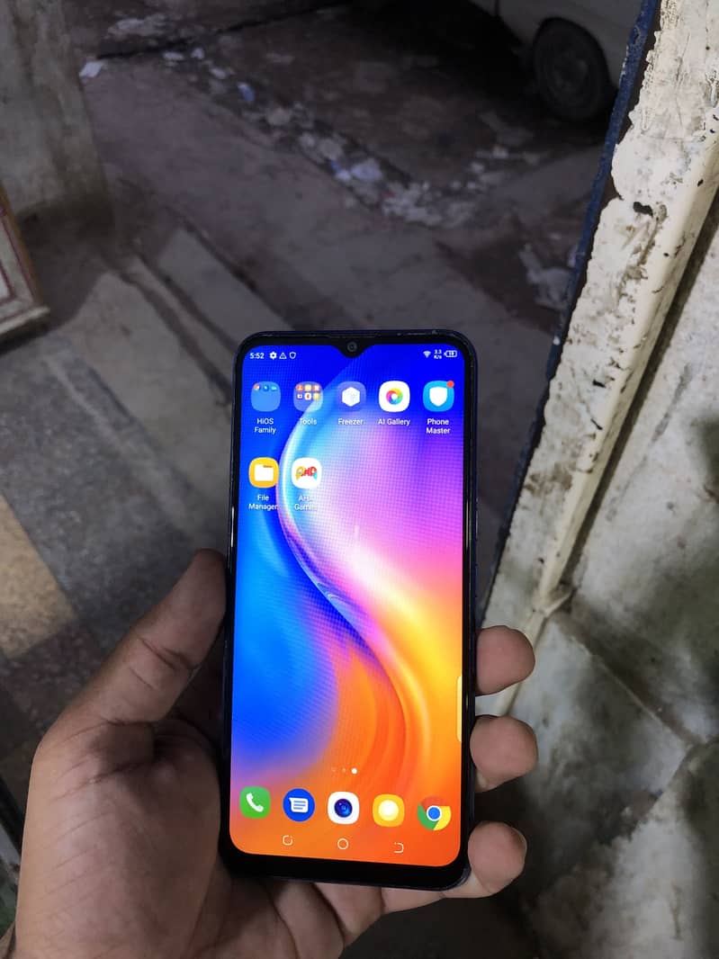 Tecno Spark 4 0