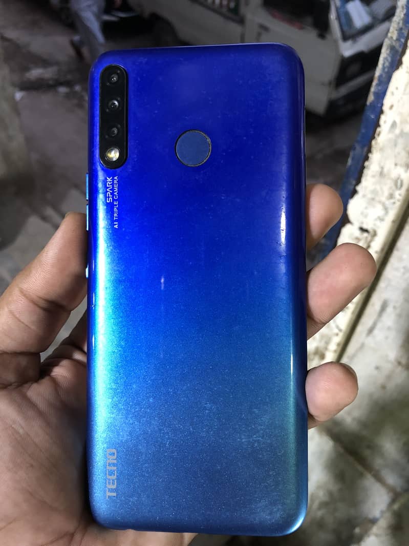 Tecno Spark 4 1