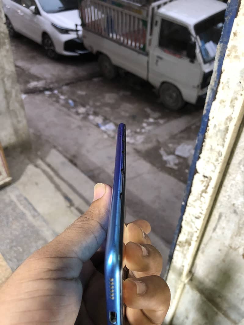 Tecno Spark 4 2