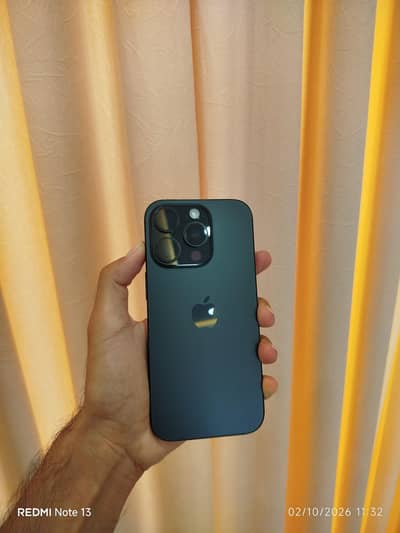 Apple iPhone 16 Pro