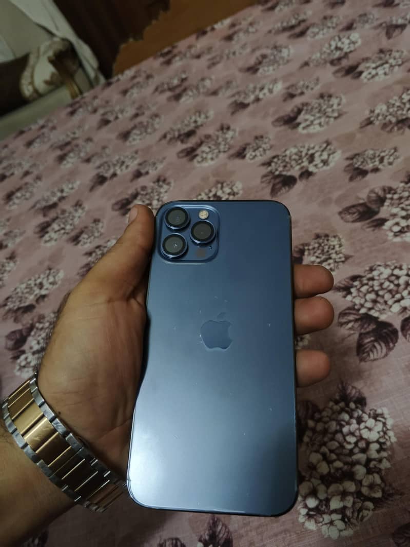 Apple iPhone 12 Pro Max 1