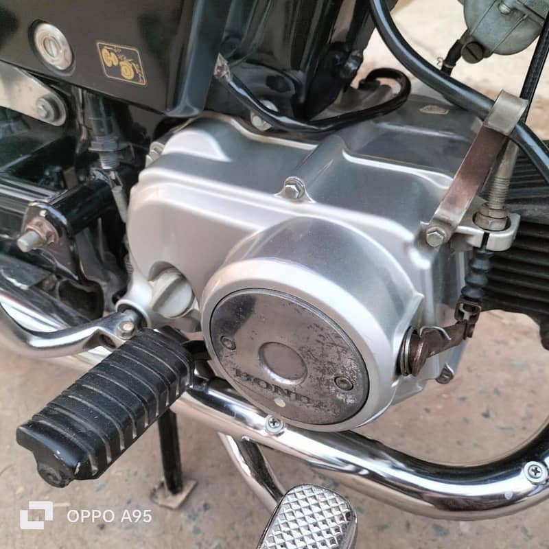 Honda CD 70 model 2012 1