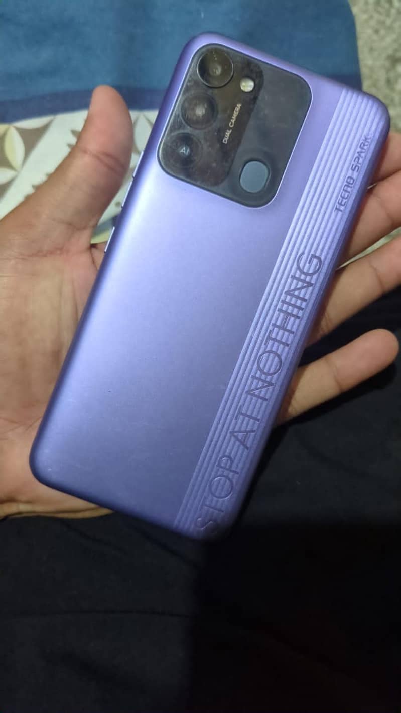 Tecno Spark 8C 1