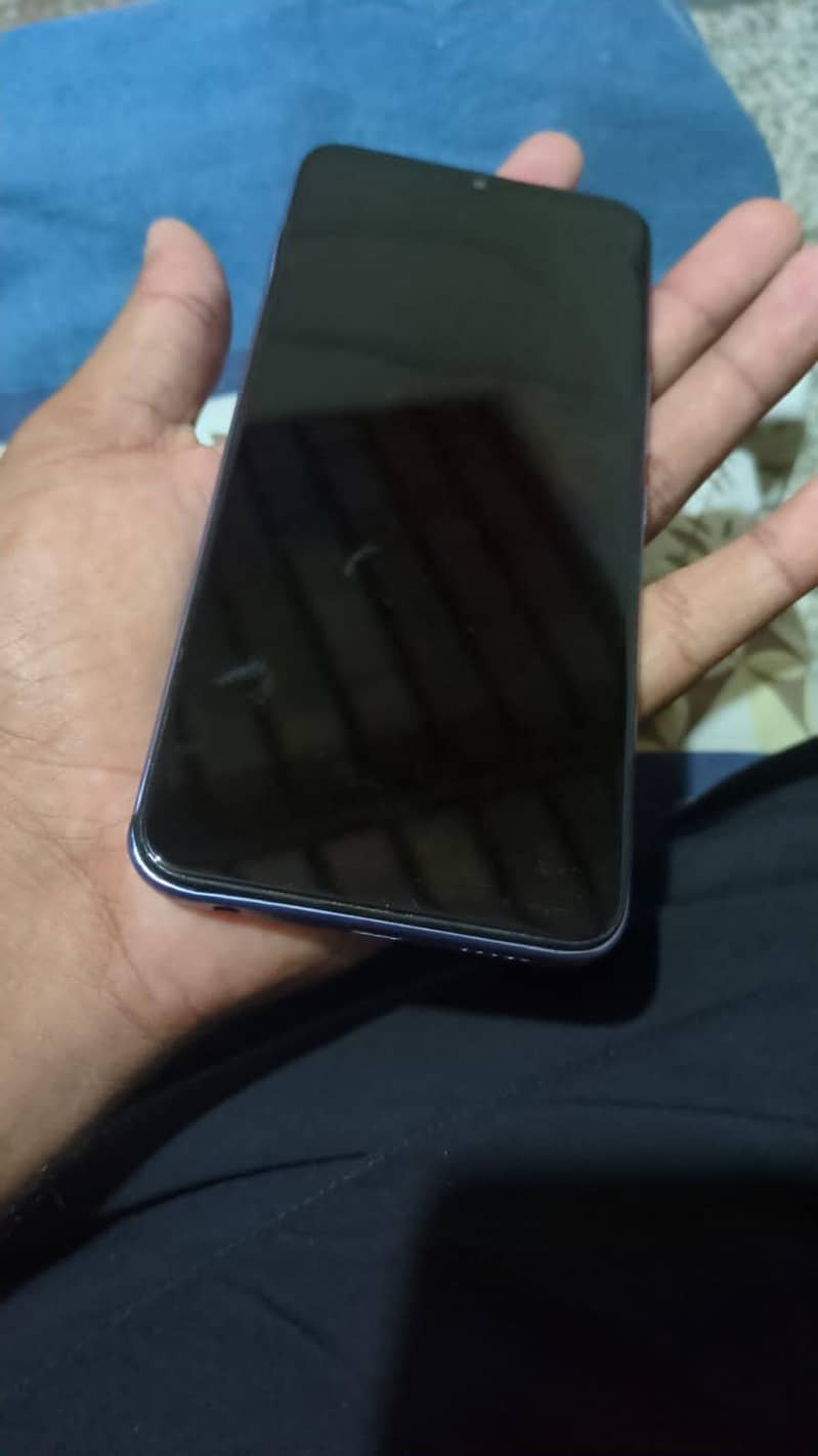 Tecno Spark 8C 3